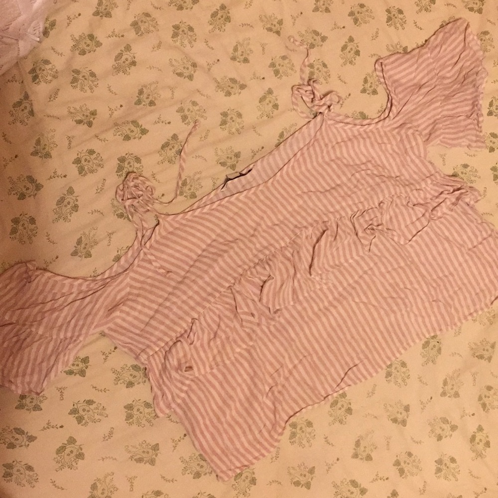 Aeo shirts (2)
